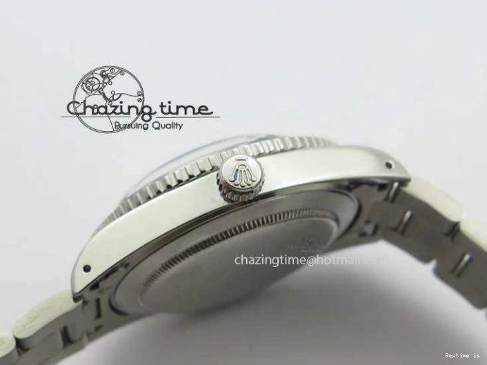 1223 Vintage 1680 Submariner No Date SS Black Dial On SS Bracelet A Timeless 3853